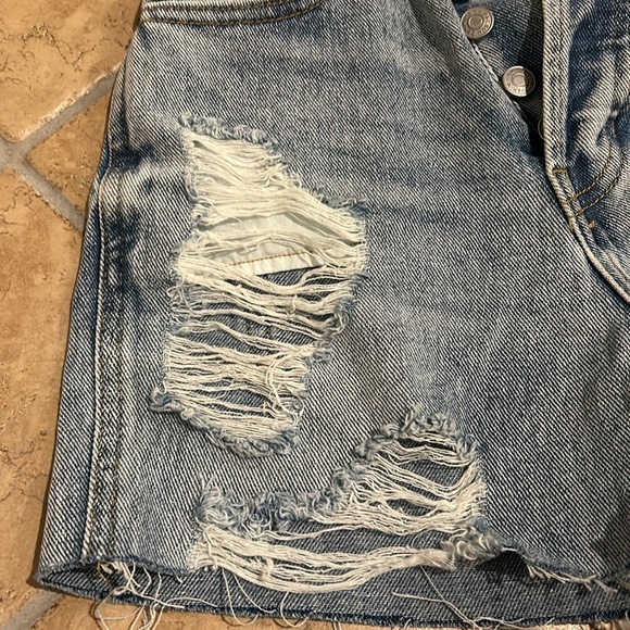 Pac Sun Baggy Jean Cut-off Short - Picture 5 of 5